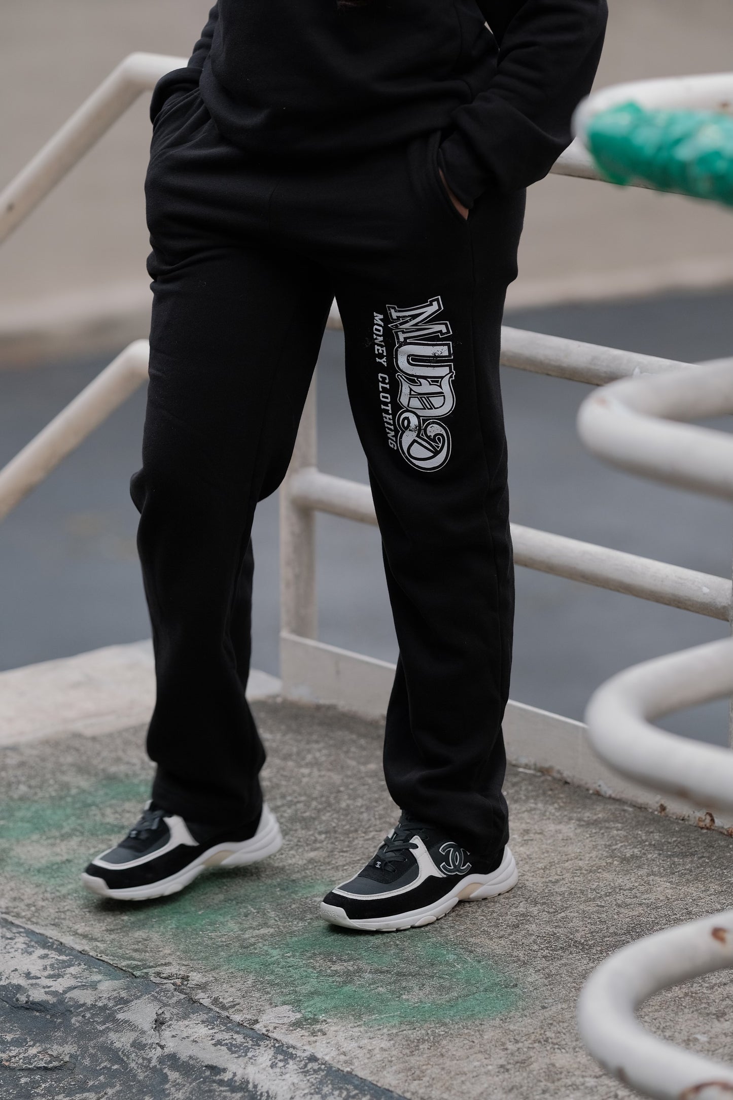 Black Mudd Four Font Sweatsuit